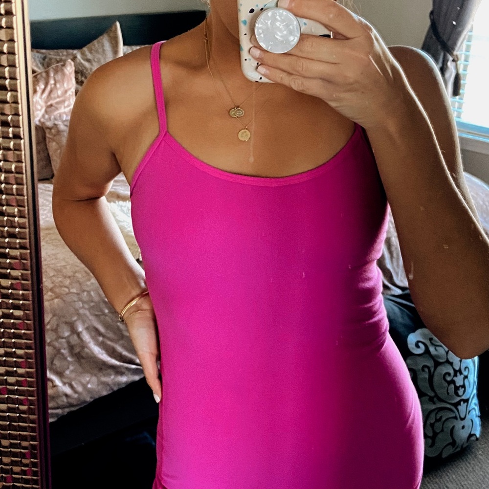LULULEMON POWER Y TANK - Picture 2 of 7